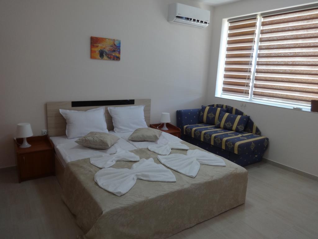 Capuccino Guest Apartments - Free Parking And Wi-Fi Sunny Beach Exterior foto