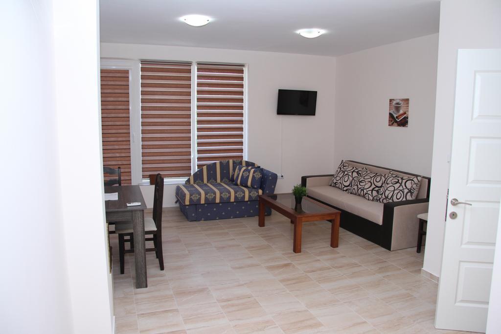 Capuccino Guest Apartments - Free Parking And Wi-Fi Sunny Beach Exterior foto